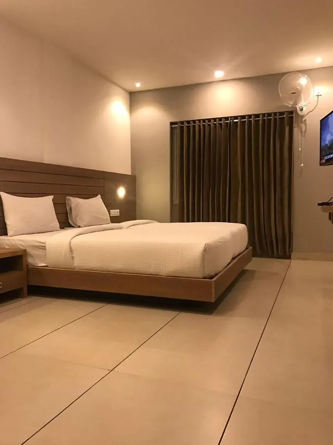 Saastower Hotel Kochi